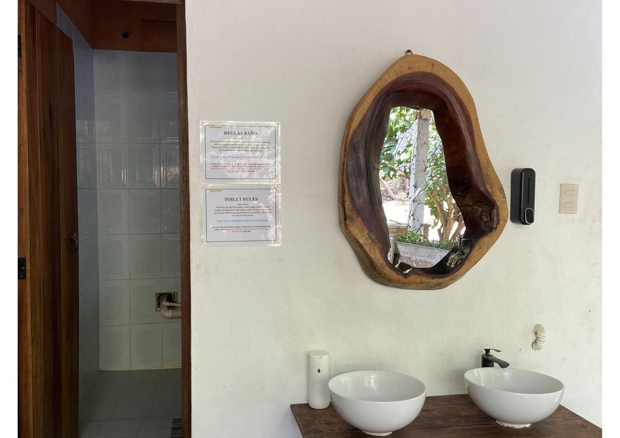 Maracuya Hostal Zipolite - Coworking, Gym, Activities Exterior photo